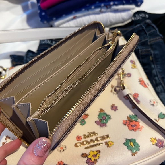 Coach Floral Purse with Wallet - Picture 2 of 3